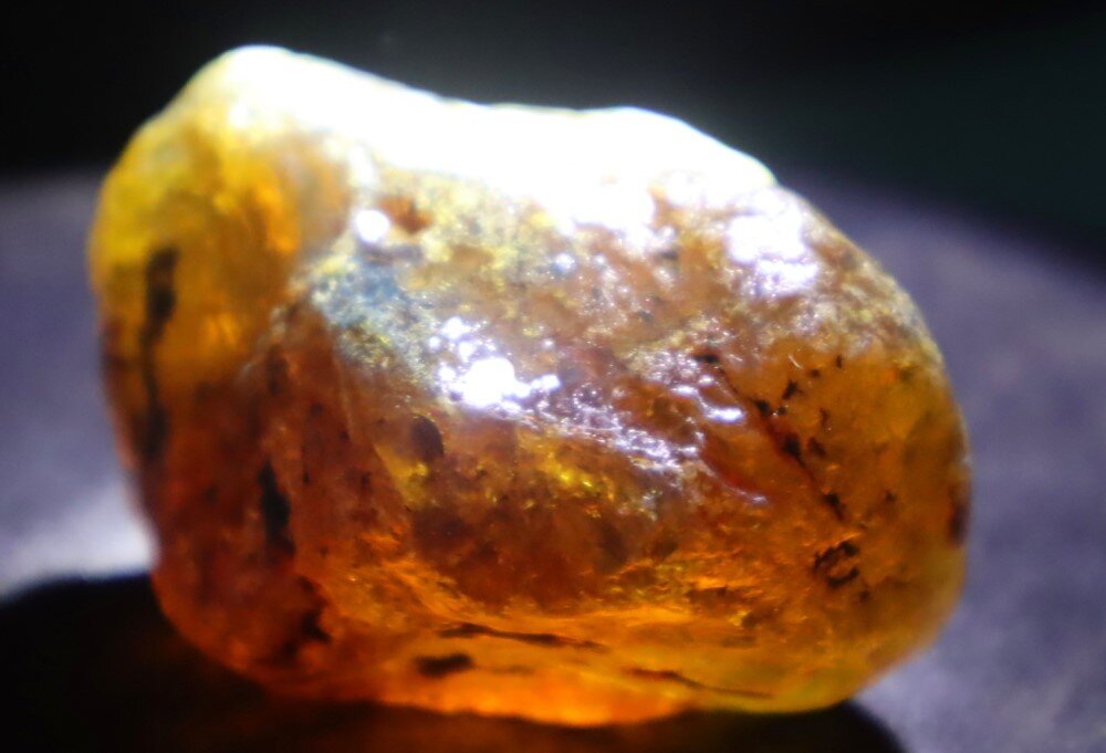 Impressive Natural Dominican Clear Light Blue Green Amber Rough Specimen 56mm 38g – photo 7