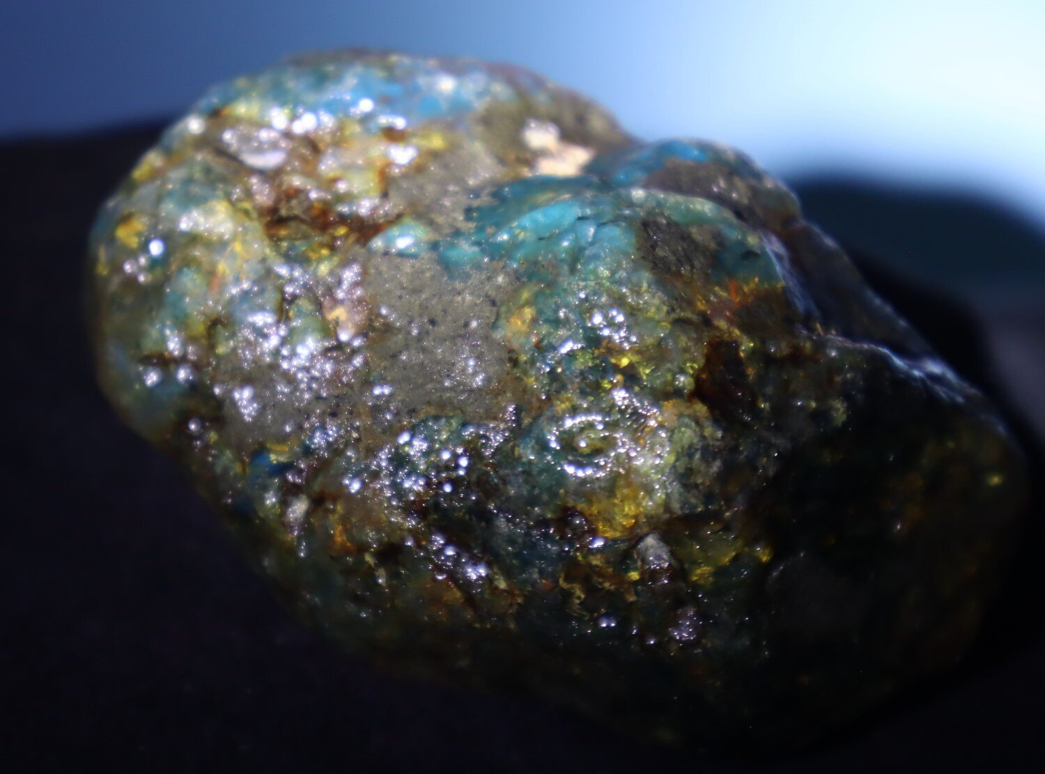 Beautiful Natural Dominican Translucent Green Blue Amber Rough Specimen 81mm 96g – photo 10