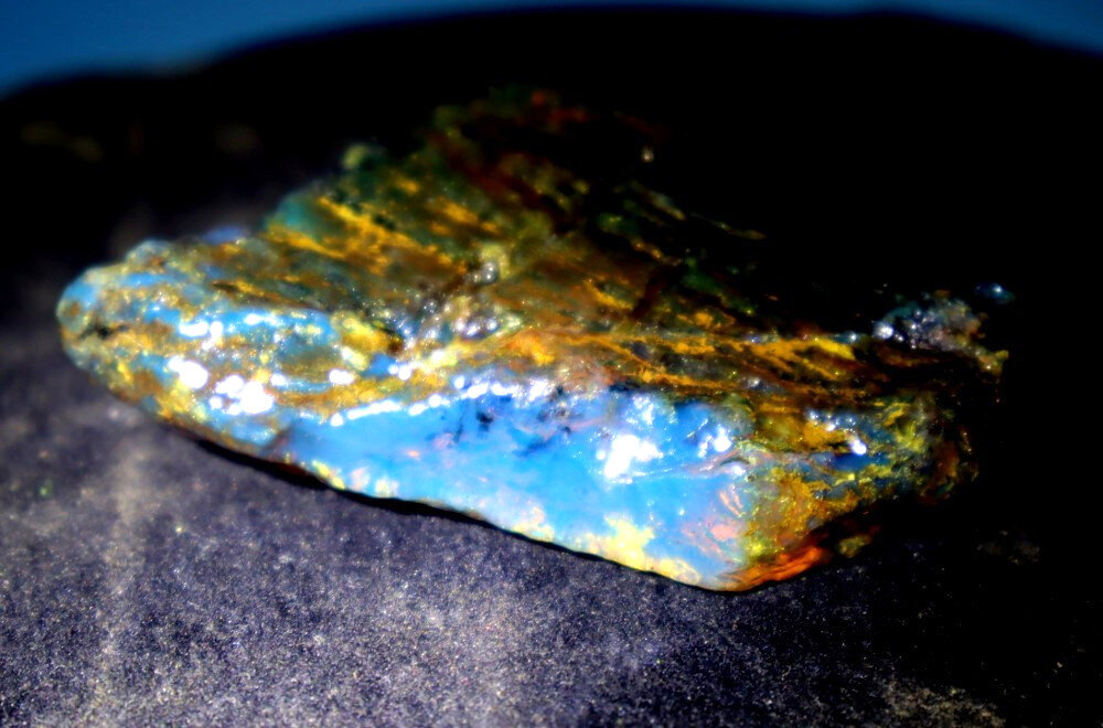 Finest Natural Dominican Clear Sky Blue Amber Rough Specimen 68mm 25.6g – photo 5
