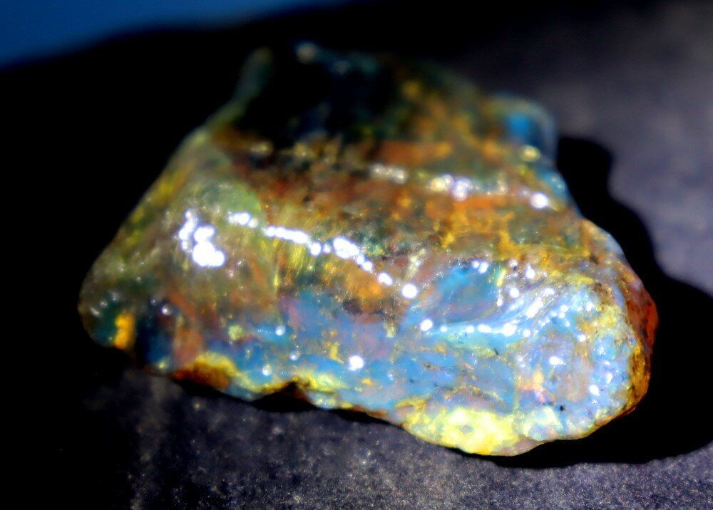 Finest Natural Dominican Clear Sky Blue Amber Rough Specimen 68mm 25.6g – photo 7