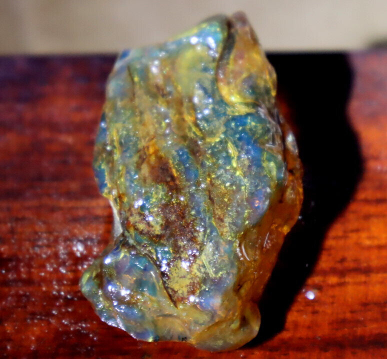 Natural Dominican Crystal Clear Sky Blue Amber Rough Specimen 51mm 14.5g – photo 5