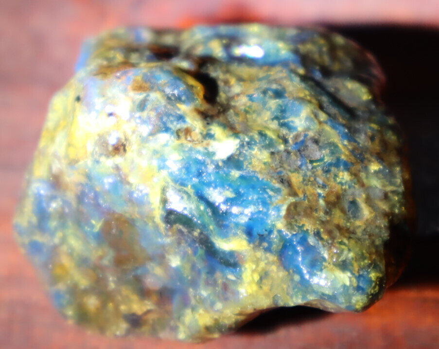 Beautiful Natural Dominican Clear Sky Blue Amber Rough Specimen 41mm 17.1g – photo 7