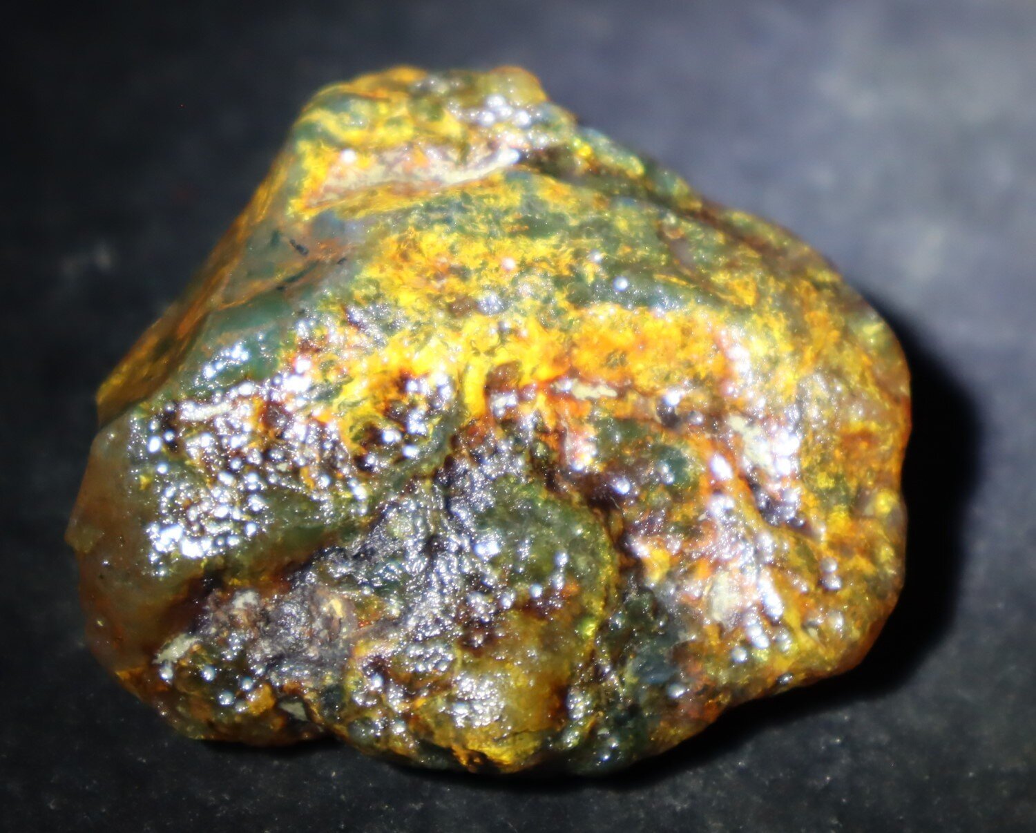 Splendid Natural Dominican Clear Green Blue Amber Rough Specimen 52mm 31.6g – photo 7