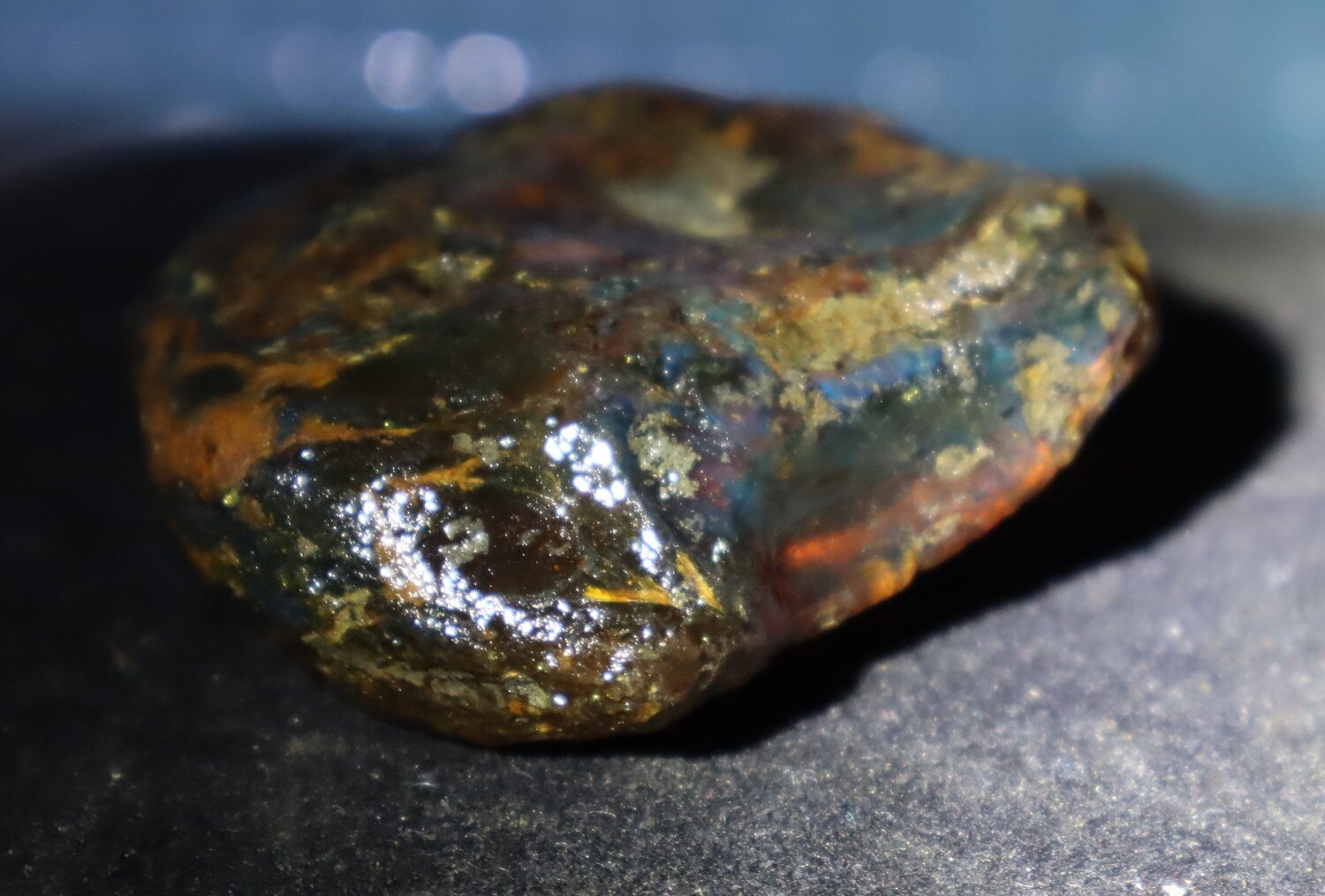 Outstanding Natural Dominican Clear Green Blue Amber Rough Specimen 60mm 36.6g – photo 6