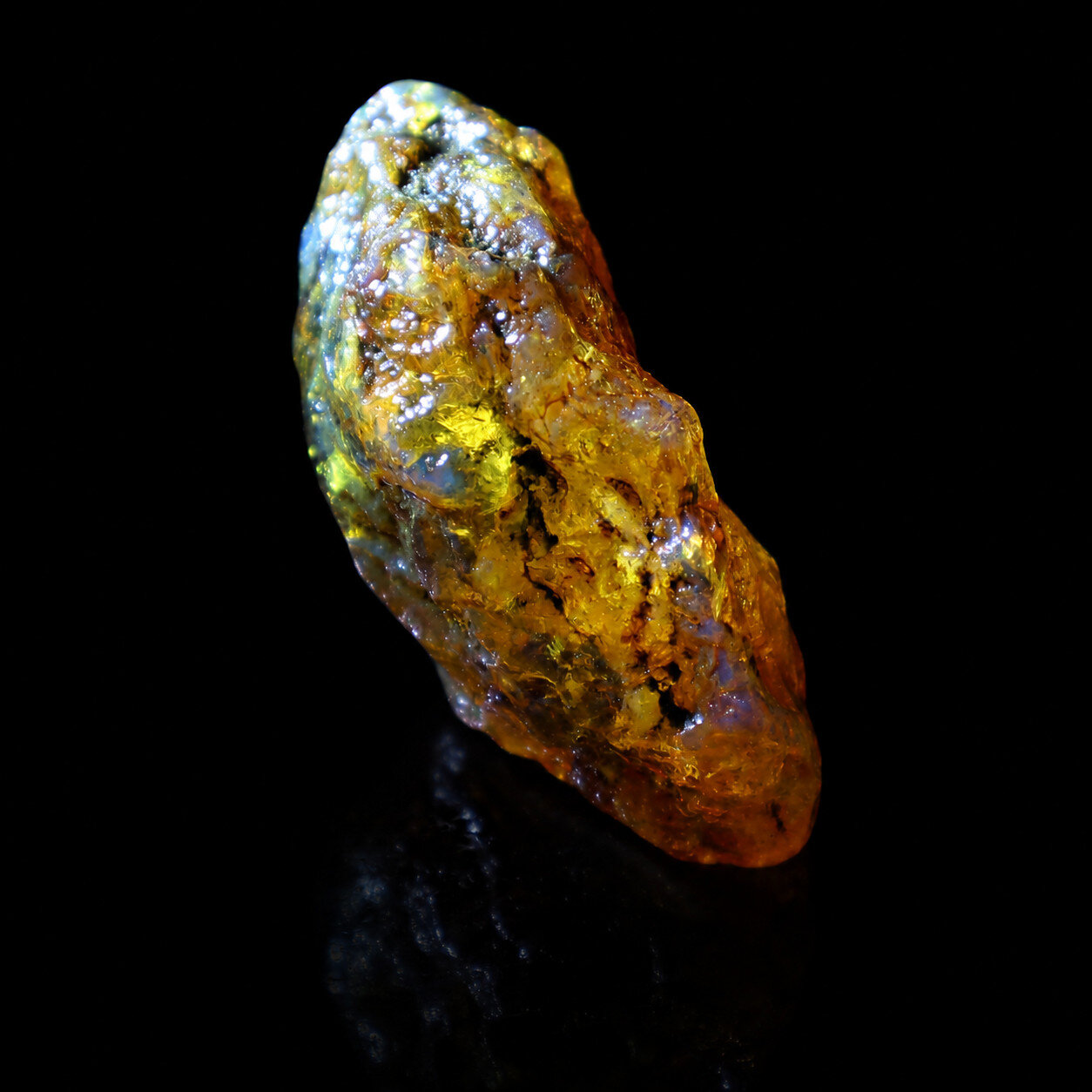 Authentic Beautiful Yellow Blue Amber Rough Specimen Chunk 75mm 47.2g – photo 12