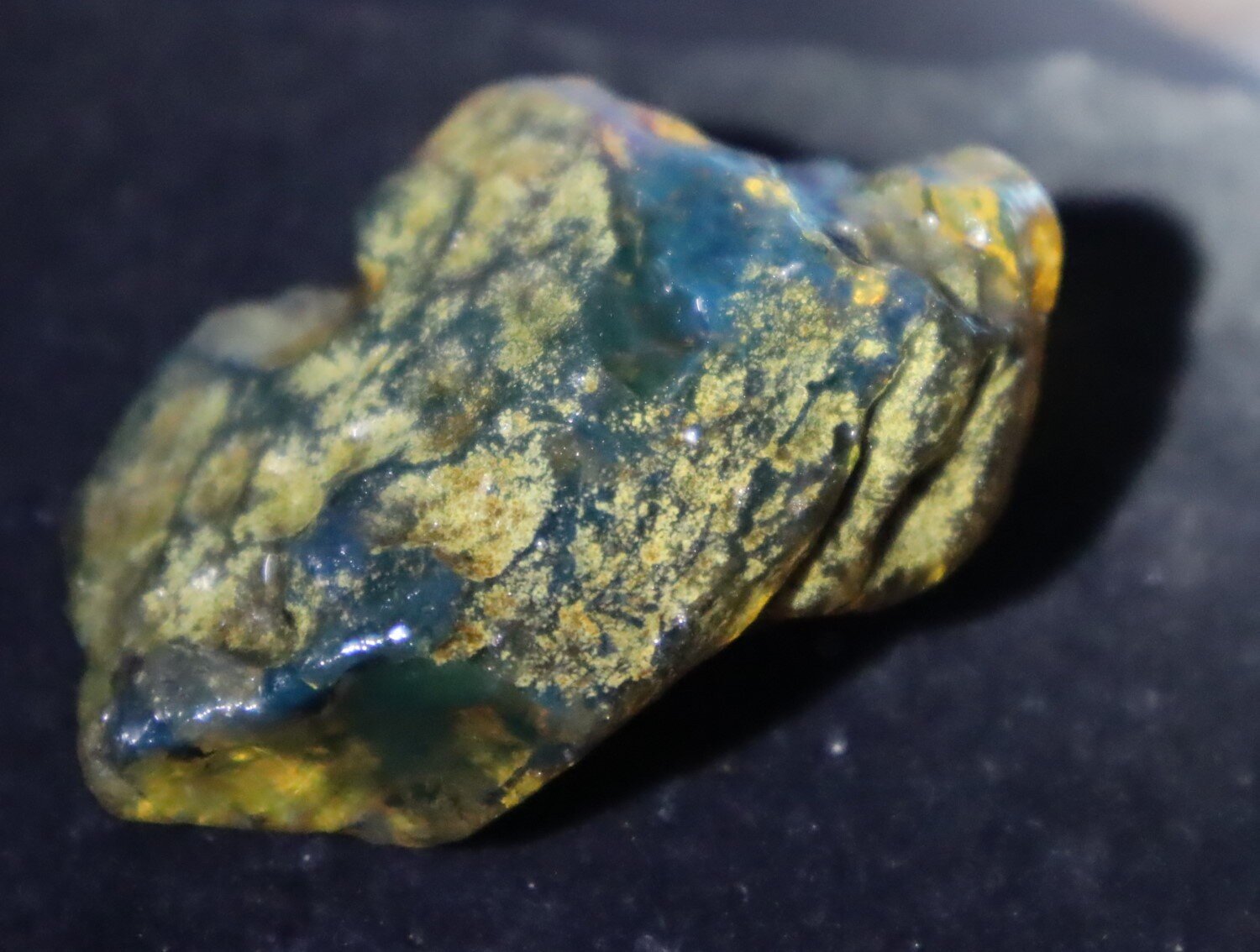 Outstanding Natural Dominican Clear Green Blue Amber Rough Specimen 56mm 22.5g – photo 7