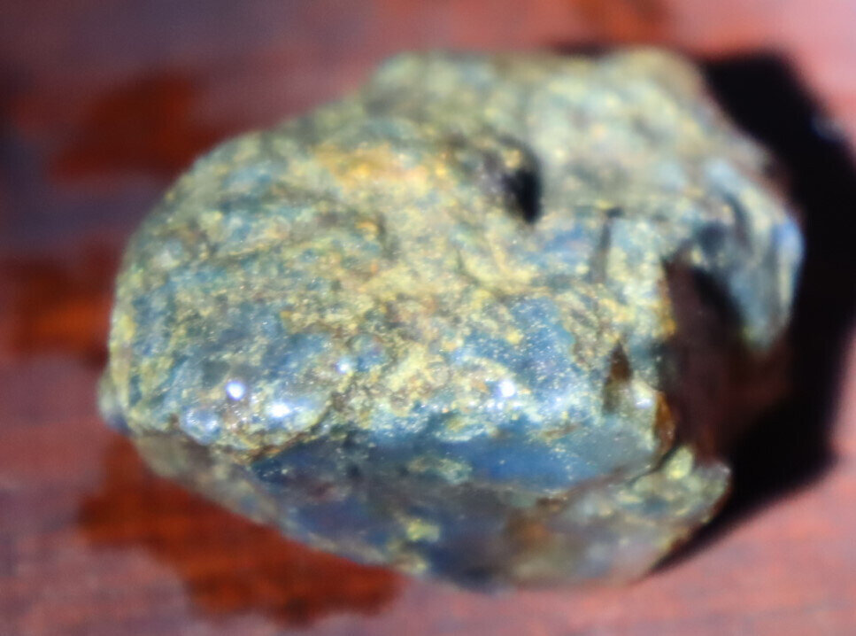 Beautiful Natural Dominican Clear Deep Blue Amber Rough Specimen 45mm 15.3g – photo 6