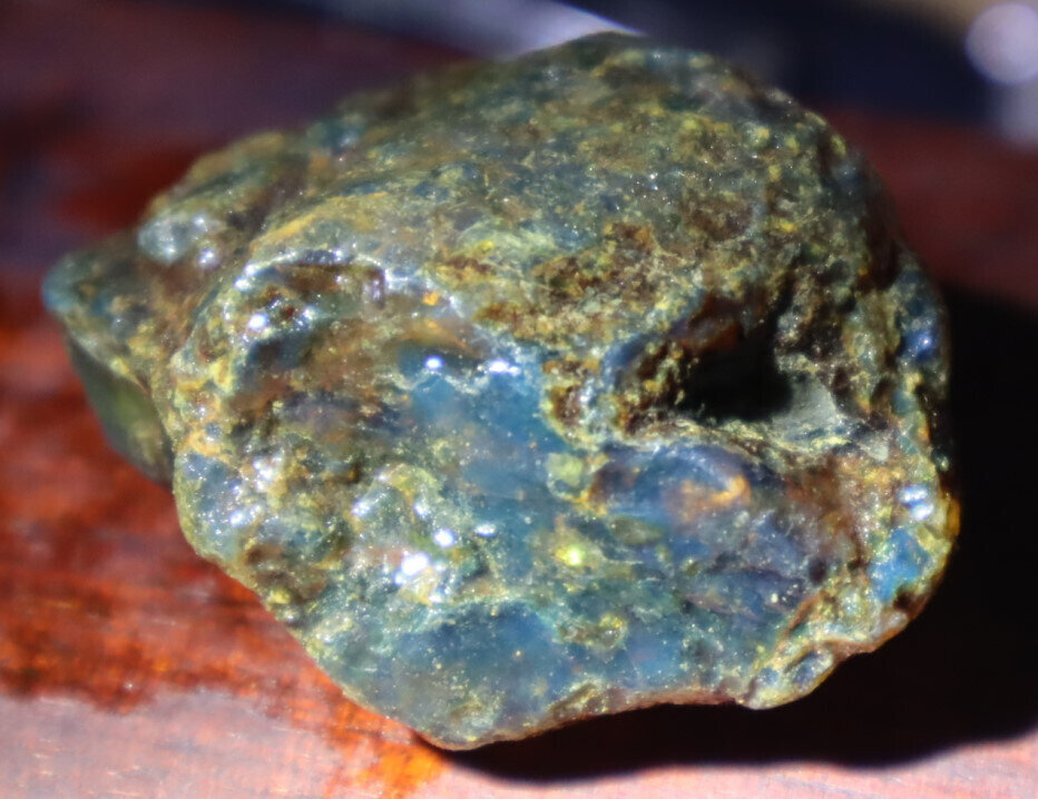 Beautiful Natural Dominican Clear Deep Blue Amber Rough Specimen 45mm 15.3g – photo 9