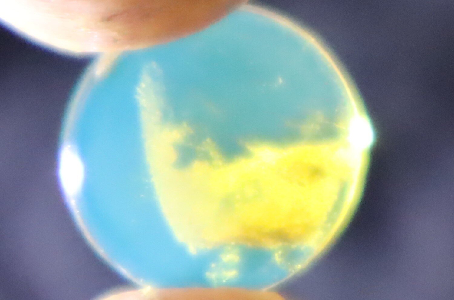 Exquisite Natural Dominican Clear Sky Blue Amber Polished Round Cab Stone 14mm – photo 7