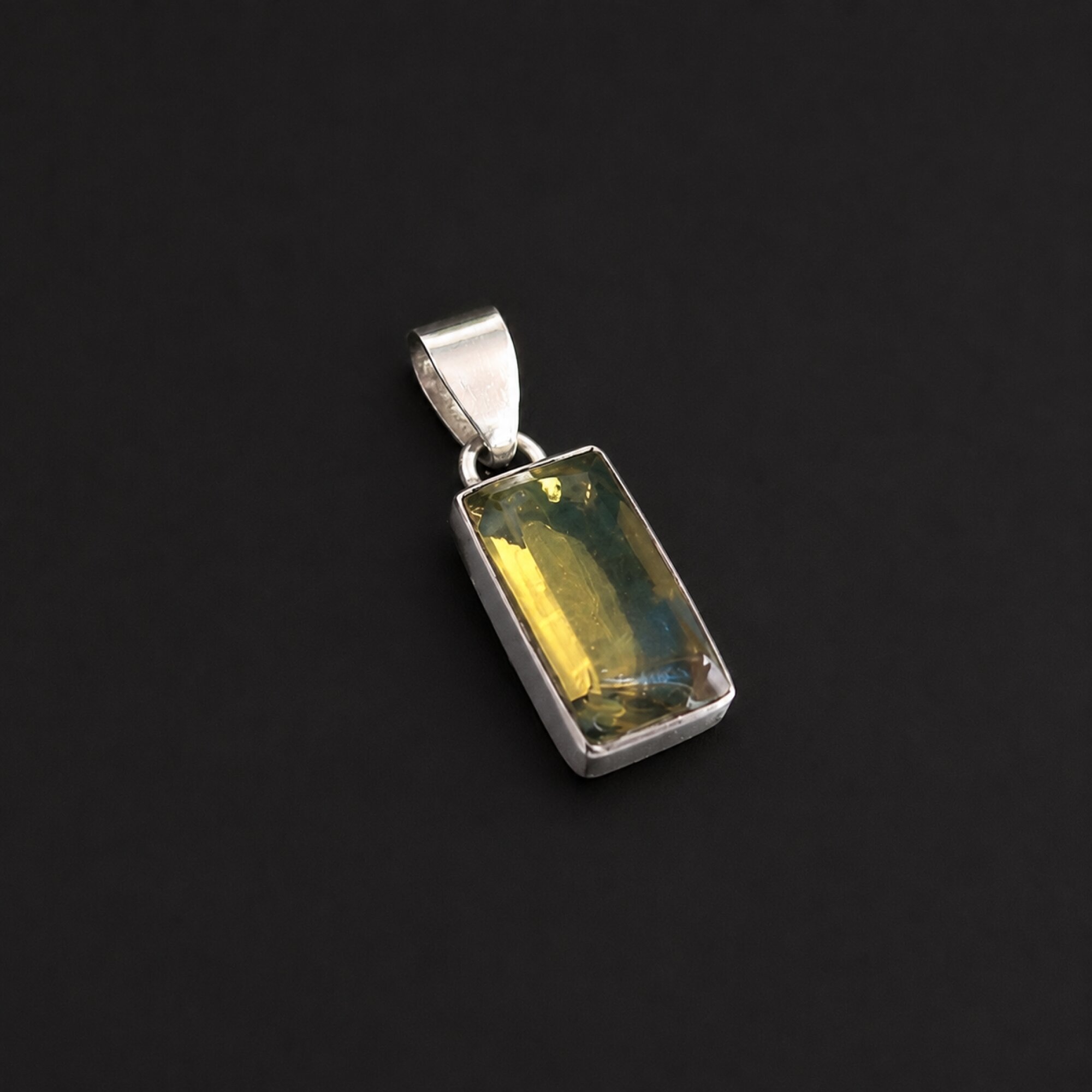 Handmade Clear Light Blue Dominican Amber 925 Sterling Silver Pendant – photo 3