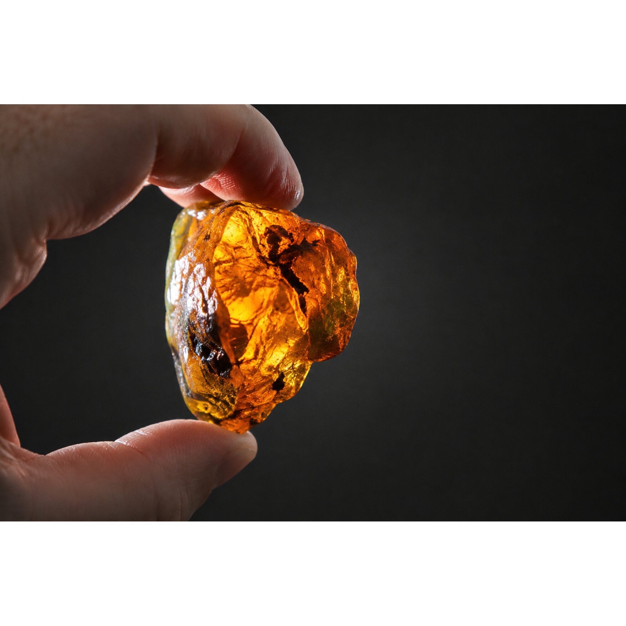 Earth-Mined Clear Sky Blue Dominican Amber Stones 69mm 44.2g – photo 4