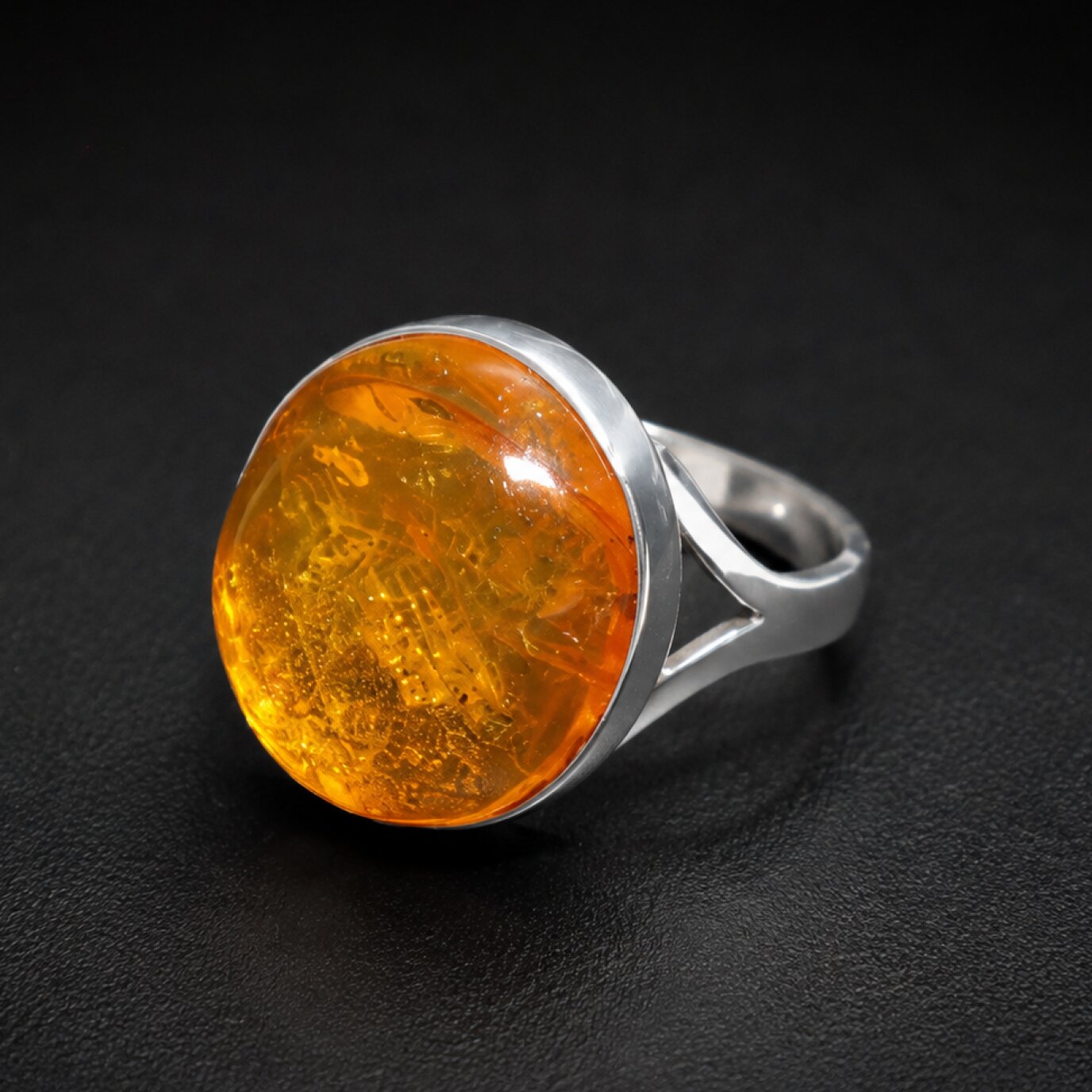 Timeless Clear Deep Orange Dominican Amber 925 Sterling Silver Ring #9.5