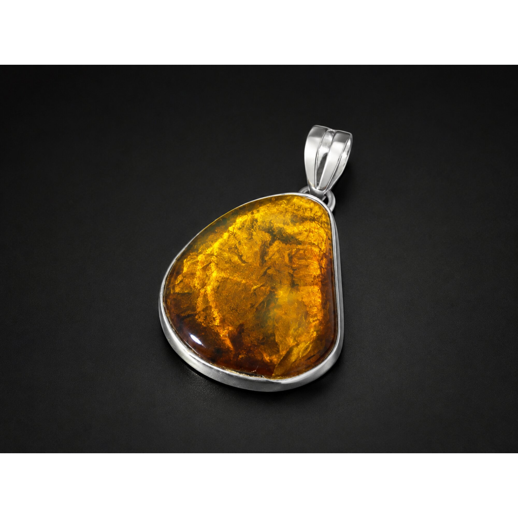 Earth-Crafted Translucent Green Orange 925 Sterling Silver Dominican Amber Pendant – photo 3