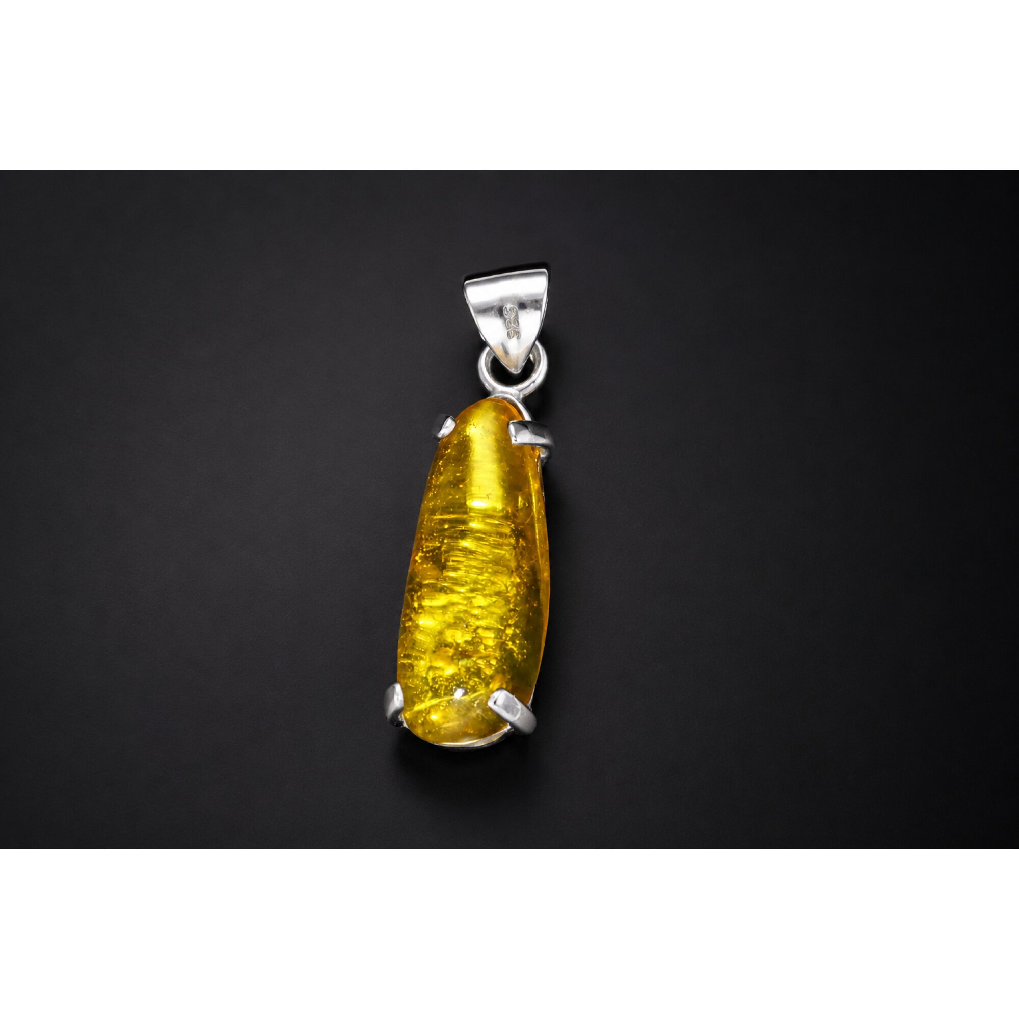 small gnat Inclusion Clear yellow Natural Dominican Amber oval 925 Pendant 34 mm – photo 6