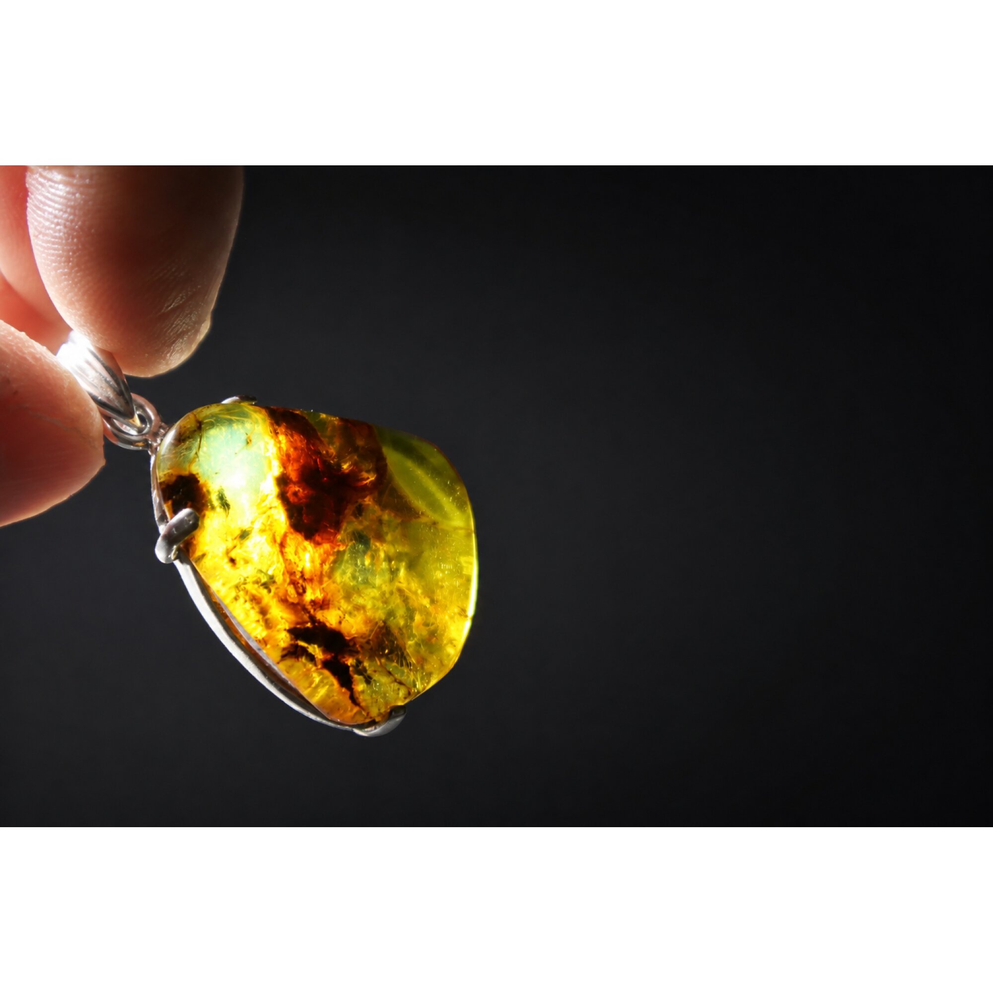 Clear orange blue Natural Dominican Amber round 925 Sterling Pendant 40 mm – photo 3