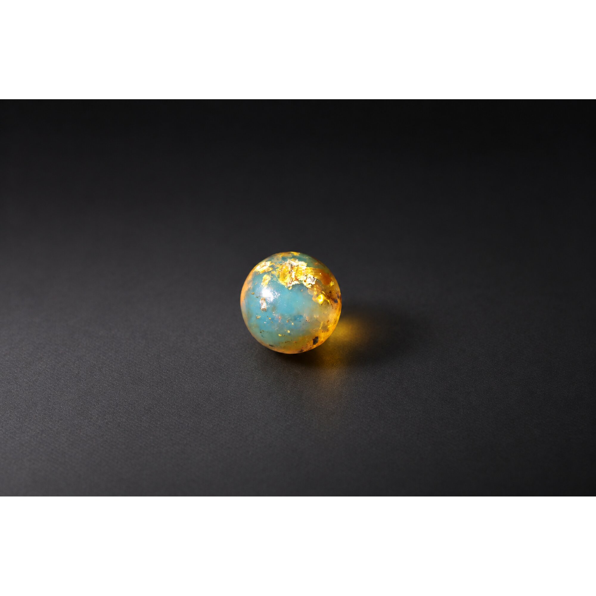 Natural orange blue Dominican amber sphere/ball 19.3mm – photo 3