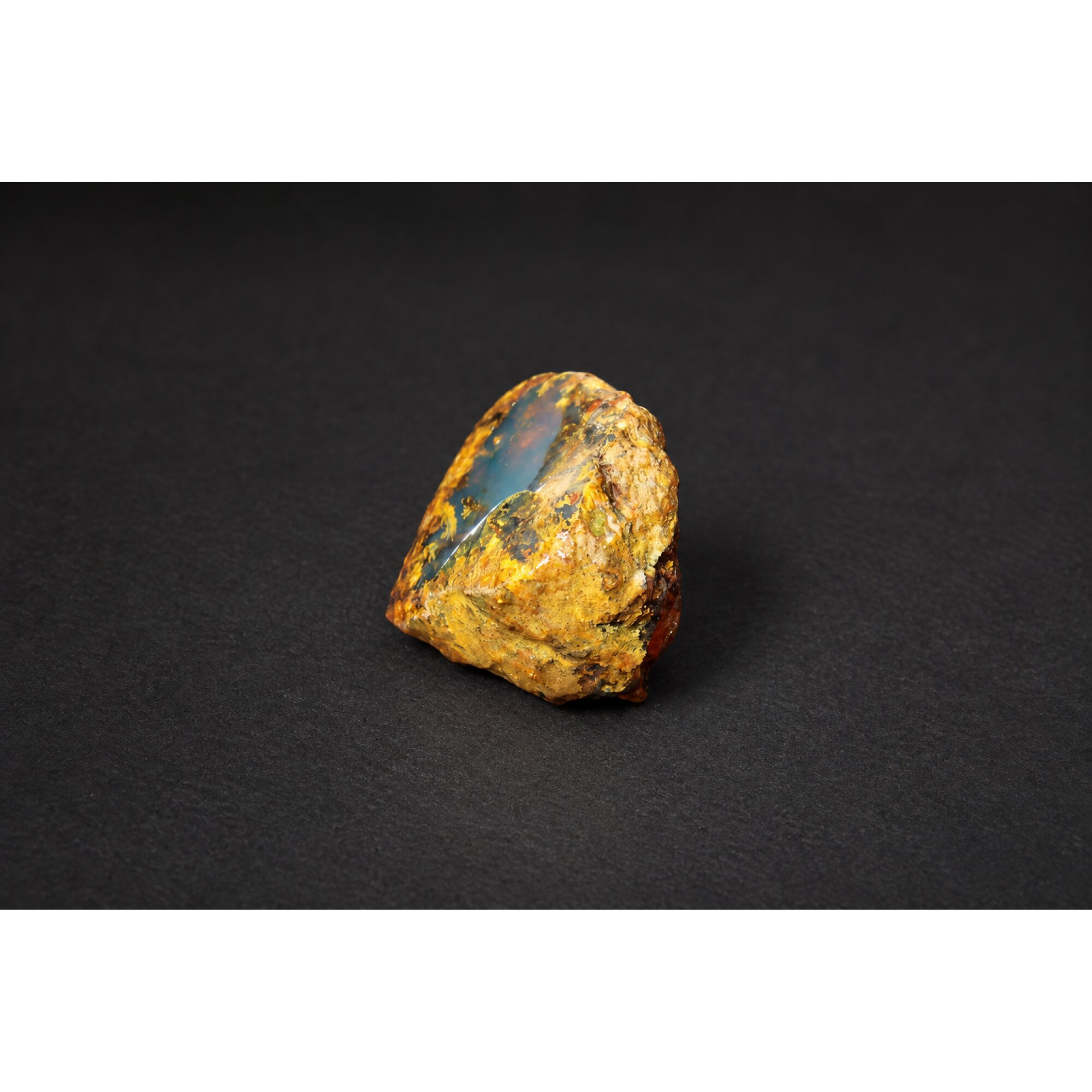 Real royal blue rough specimen Dominican amber 26mm – photo 2