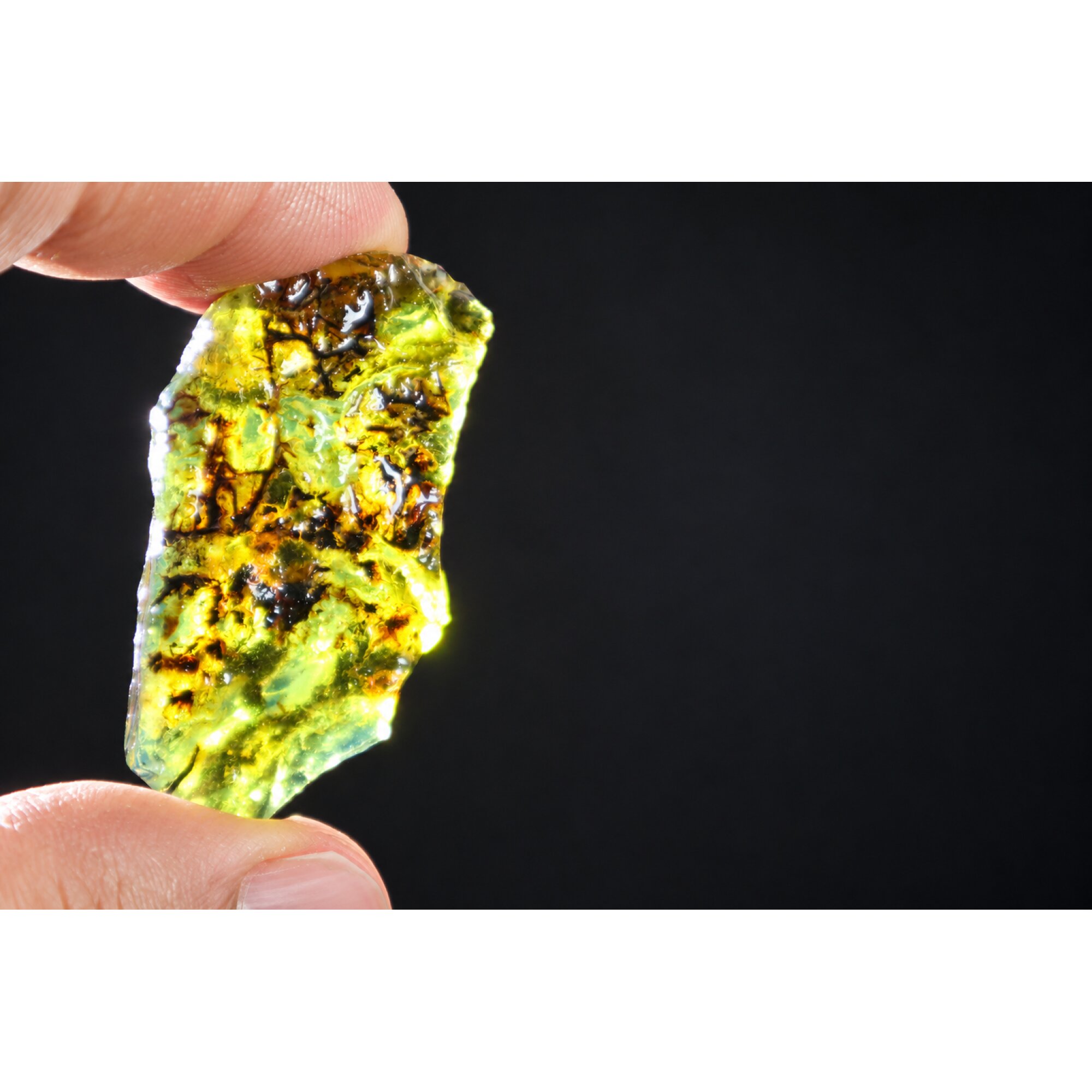 Authentic deep blue rough specimen Dominican amber 46mm – photo 4
