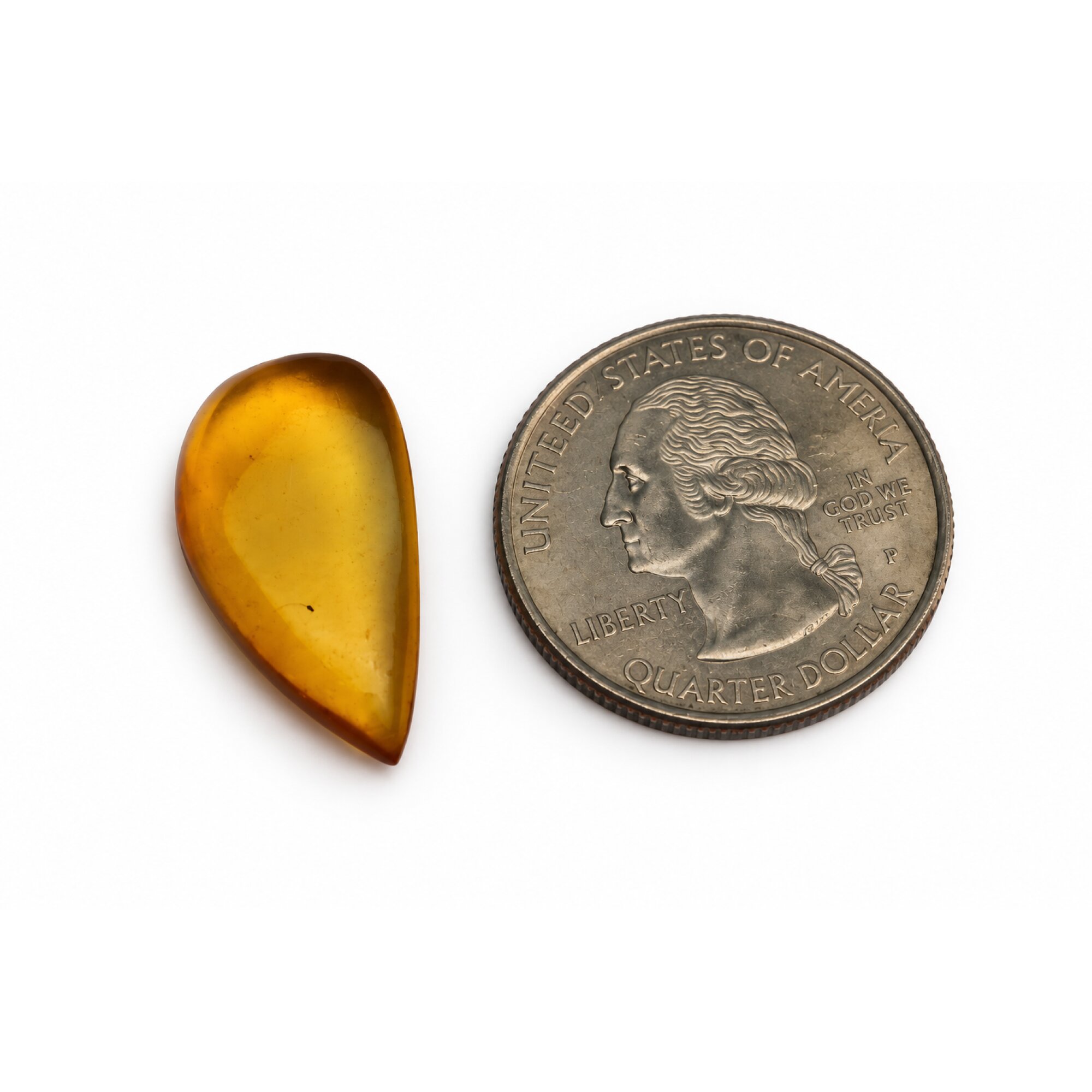 Authentic green yellow polished Dominican amber 0.8g – photo 3