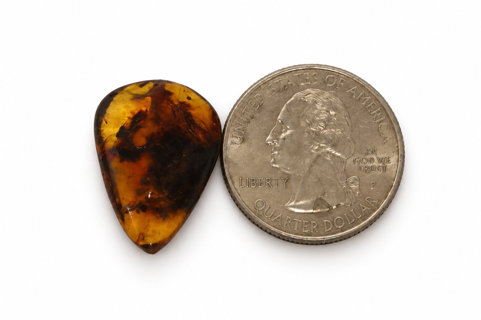 Authentic dark blue polished Dominican amber – photo 6