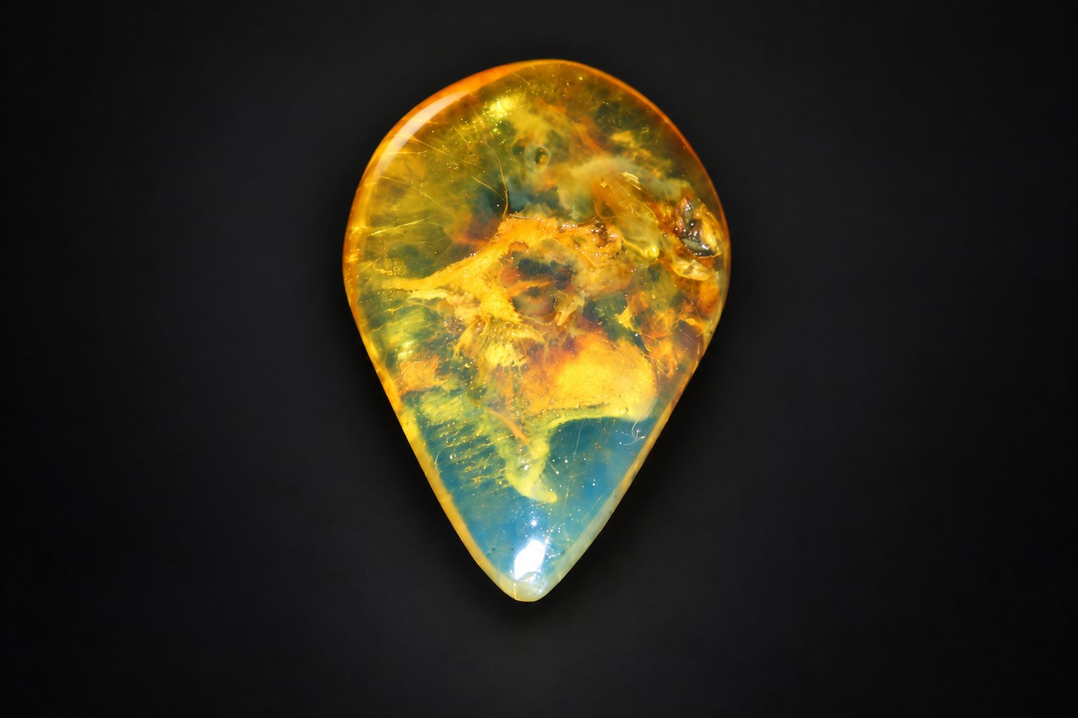 Authentic sky blue polished Dominican amber – photo 5