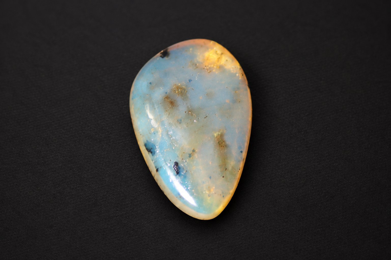 True caribbean orange blue polished Dominican amber – photo 4