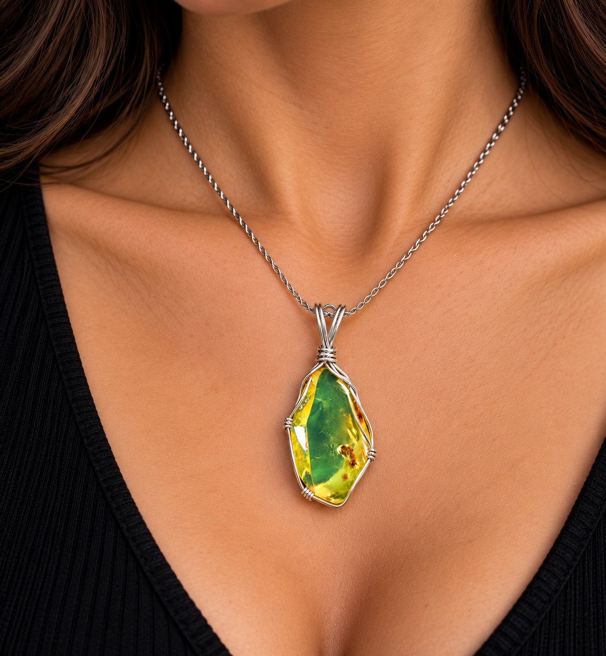 Genuine yellow green polished Dominican amber 31mm – photo 3