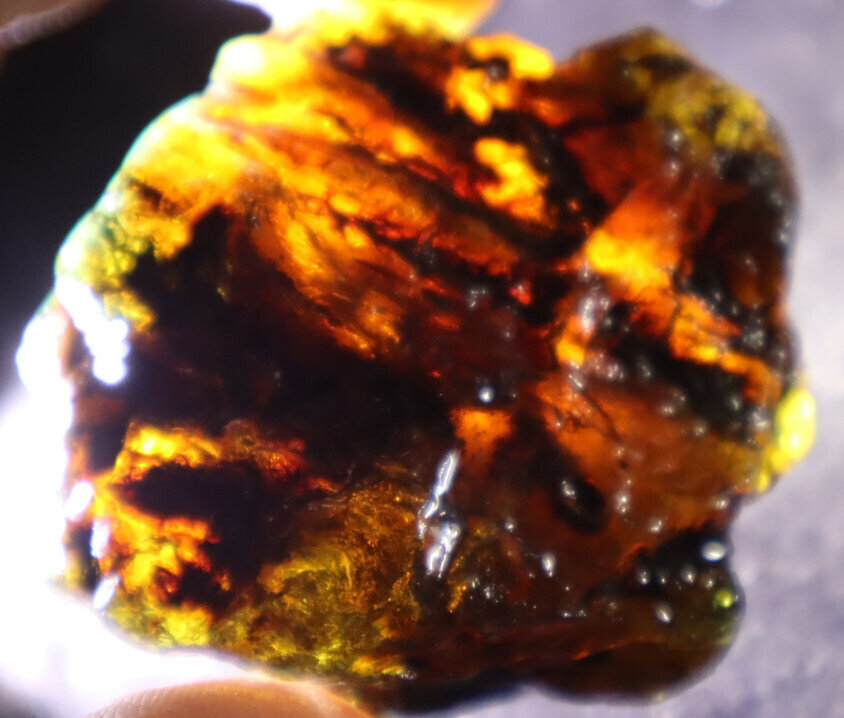Charming Design Natural Dominican Clear Sky Blue Amber Rough Specimen 51mm 22g – photo 9
