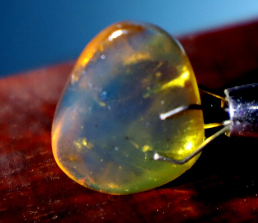 Exquisite Natural Dominican Clear Sky Blue Amber Polished Stone 22mm – photo 3