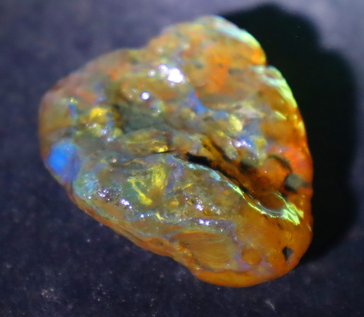 Natural Dominican Blue Amber Rough Specimen 53mm 26.2g Clear Yellow – photo 11
