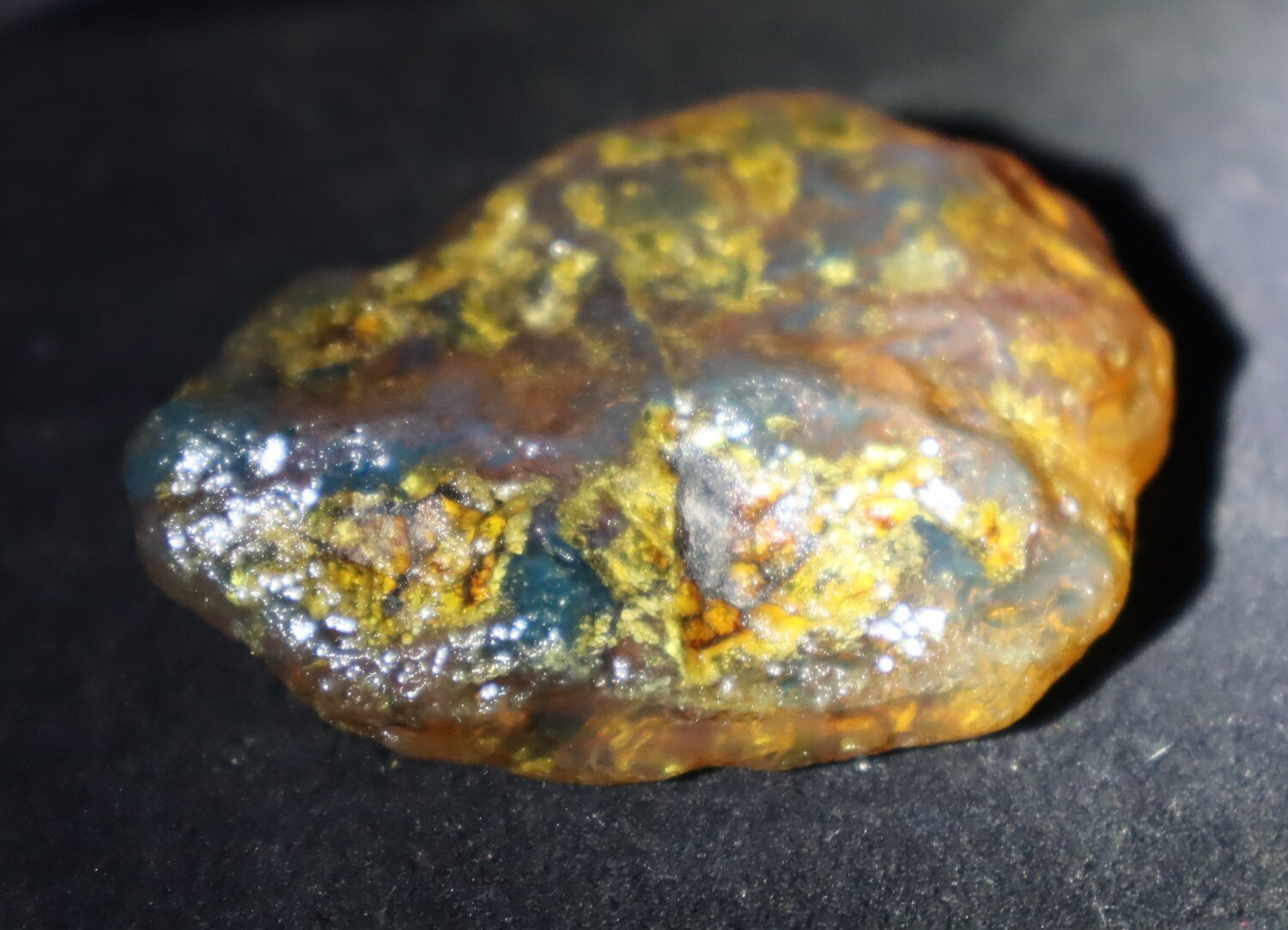 Natural Dominican Blue Green Amber Rough Specimen 60mm 20.5g Clear – photo 4