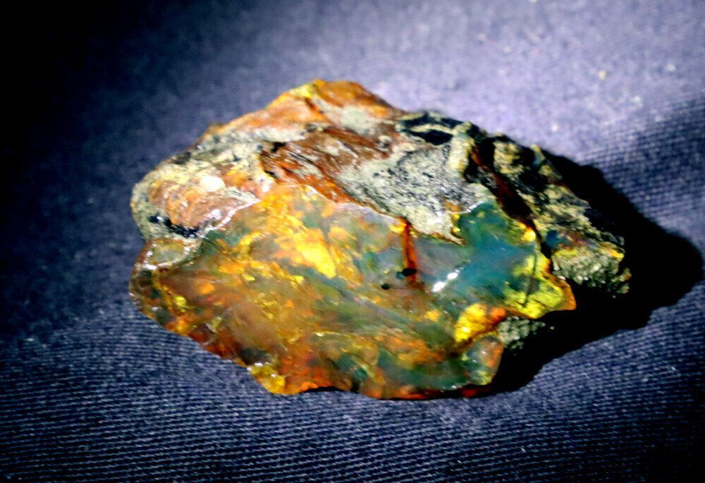 Exquisite Natural Dominican Clear Orange Blue Amber Rough Specimen 50mm 17.8g – photo 8