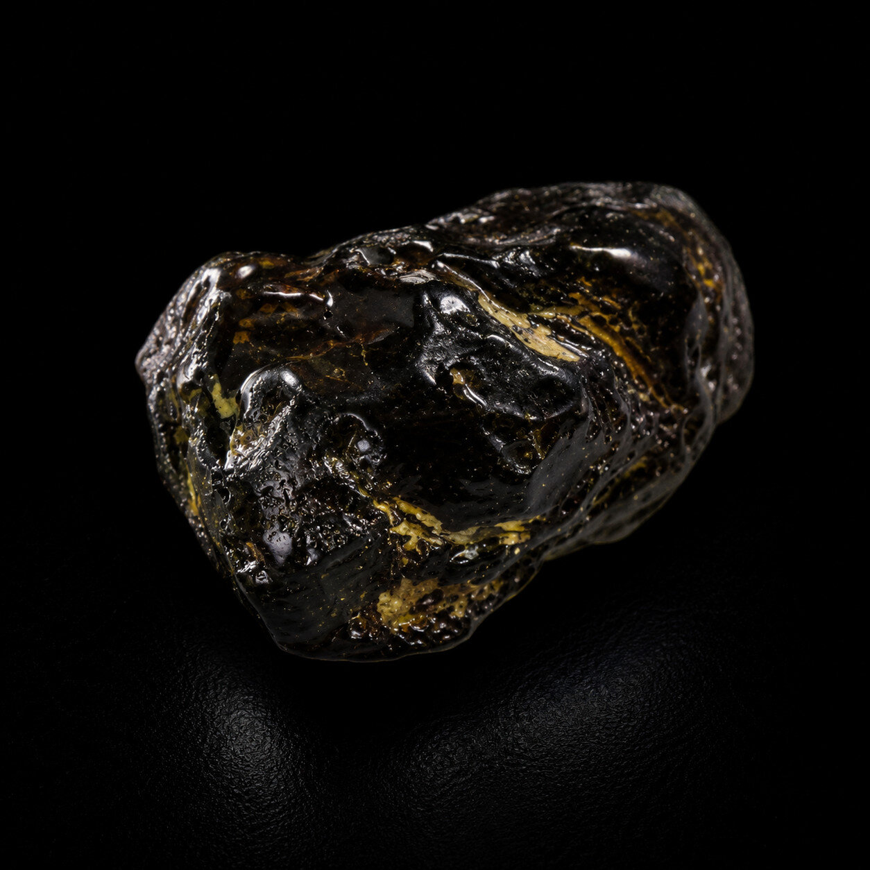 Elegant Fine Green Blue Dominican Amber Rough Specimen Chunk 67mm 47.3g – photo 17