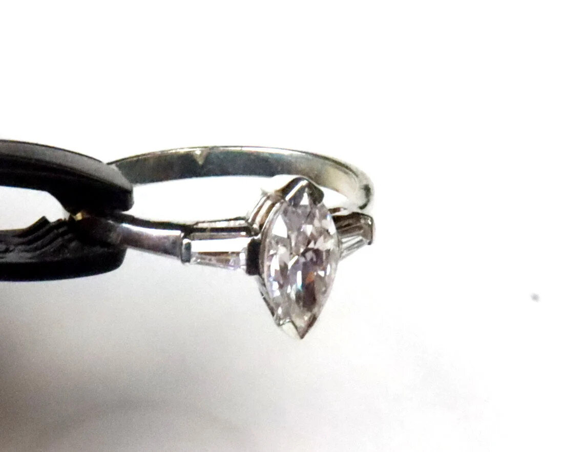 Impressive Clear White Cubic Zirconia CZ .925 Sterling Silver Ring #8.5 – photo 5