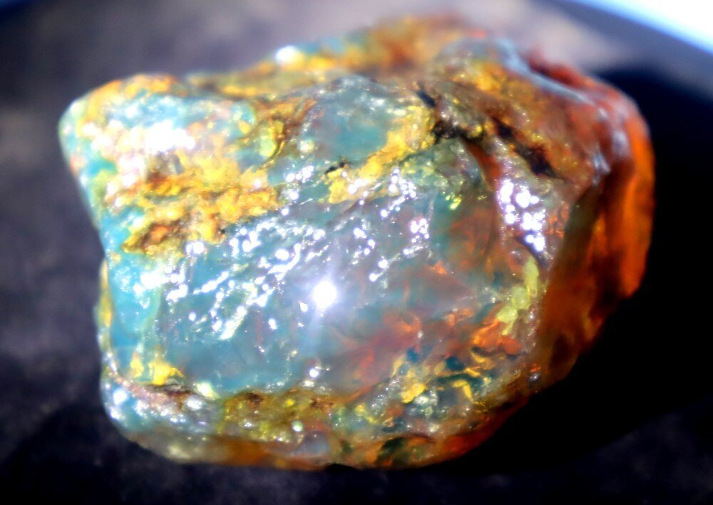 Exquisite Natural Dominican Crystal Clear Orange Blue Amber Rough Specimen 65mm – photo 5