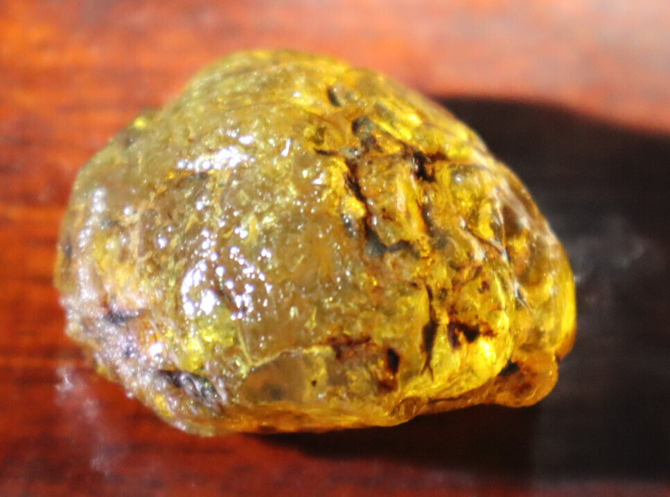 Natural Dominican Crystal Clear Light Blue Yellow Amber Rough Specimen 40mm 20.5 – photo 5